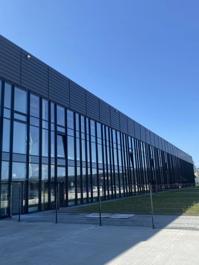 Aliuminio Fasadas Akmenėje | Fenstercraft Aluminium